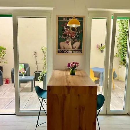 Catello Home, San Giovanni Rom